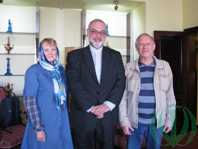 Советник Президента Исламской Республики Иран Реза Саджади (в центре) и В.Н.Галочкин с супругой 