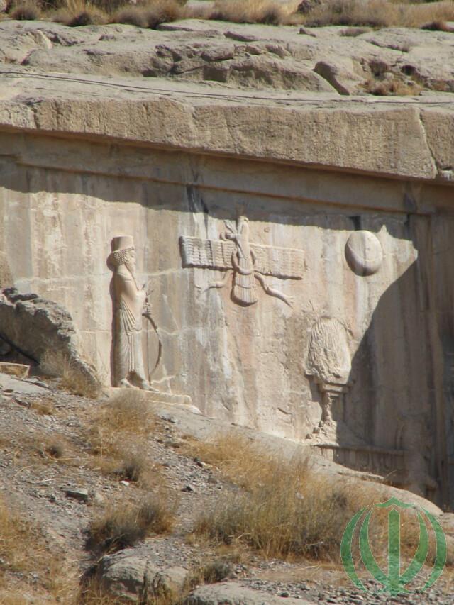 По Фарсу. Тахте Джамшид (Персеполис) По Фарсу. Тахте Джамшид (Персеполис)